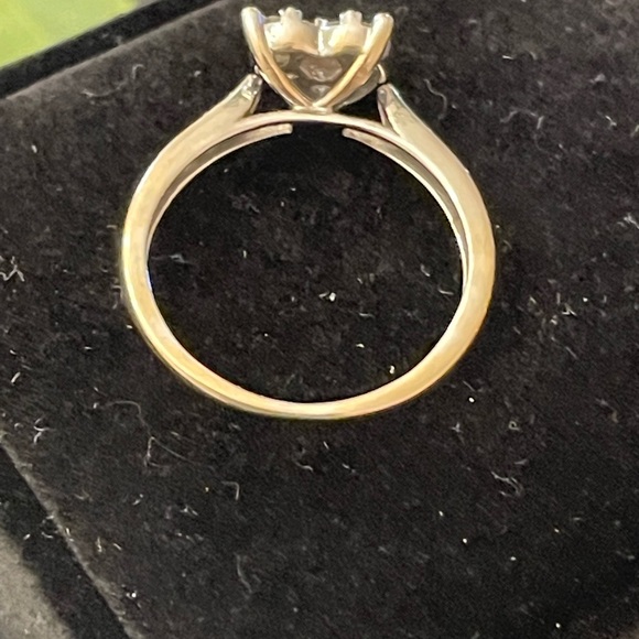 heart illusion engagement ring 18K white gold 0.50 CTW natural diamond size 6 - Picture 6 of 6